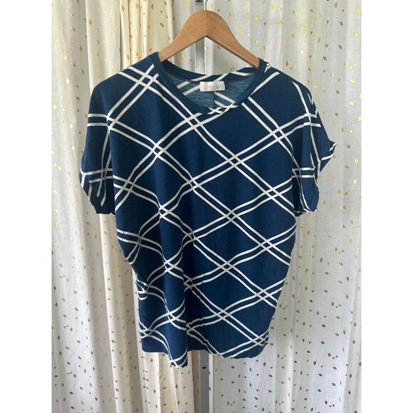 Ava Sky Hawaii Geometric Dolman Short Sleeve Snug Waist Stretch Blouse Top L - Picture 2 of 8